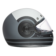 D.O.T. Daytona Retro- W/ Racer